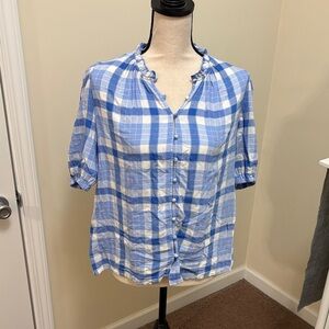 Vineyard Vines Ruffle Neck Blue and White Plaid Top size Medium